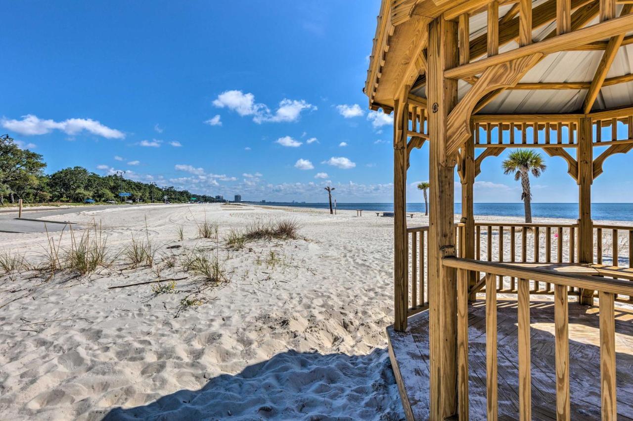 Charming Gulfport Escape Half-Mile To Beach! Exterior photo